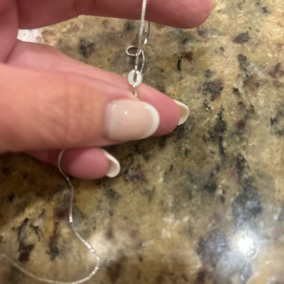 Genuine, pearl and diamond drop pendant with sterling silver box chain - Picture 10 of 11